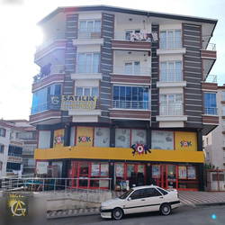 GÜNEŞ EMLAKTAN YÜKSELTEPEDE CADDE ÜZERİ EBANYOLU LÜX 4+1 DAİRE